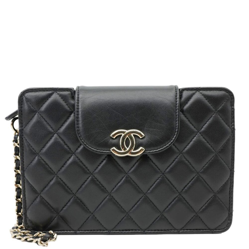 Chanel CC Quilted Lambskin Leather Pouch Wristlet Black - Picture 1 of 12